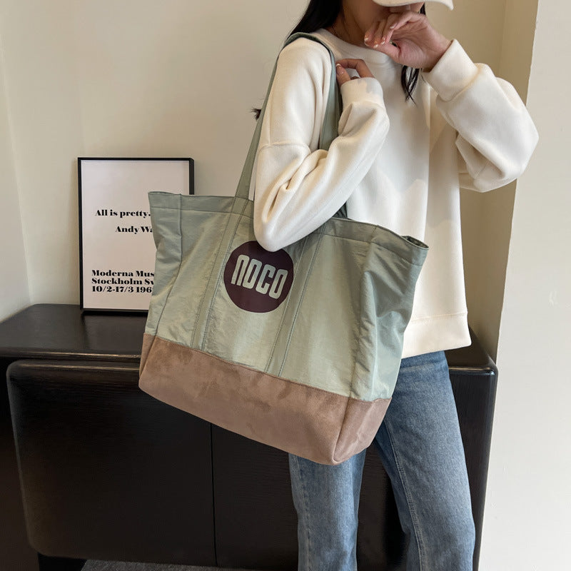 Fashionable Short-distance Travel Bag For Women