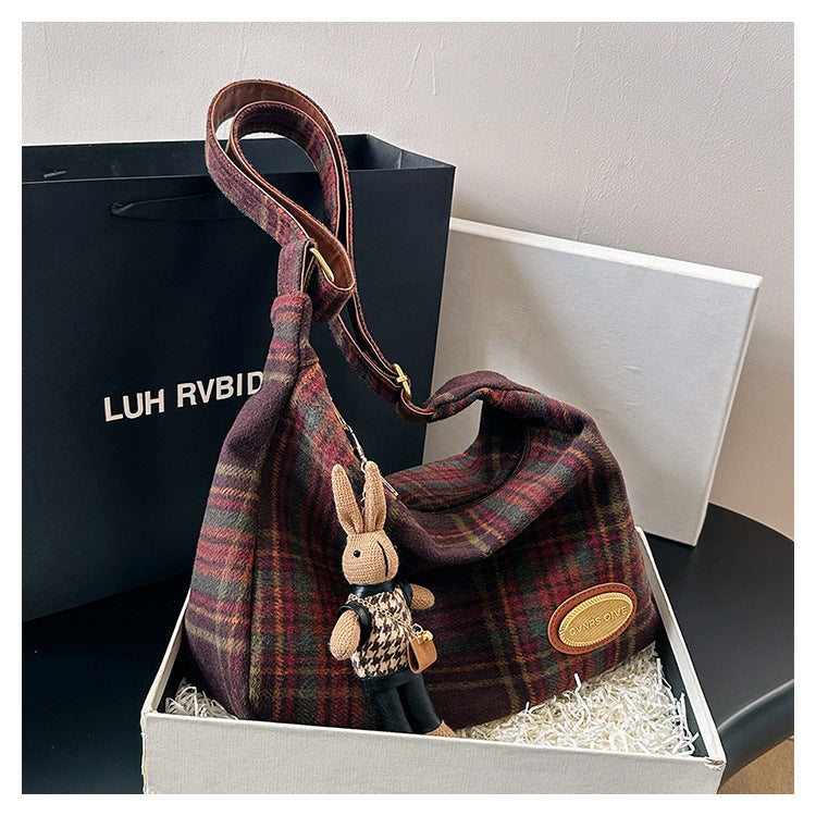 Autumn And Winter Large Capacity Woolen Bag For Women
